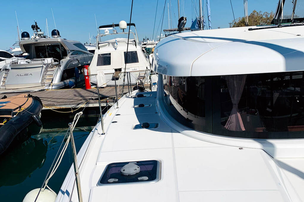 Catamaran Lagoon 42 Mayialena