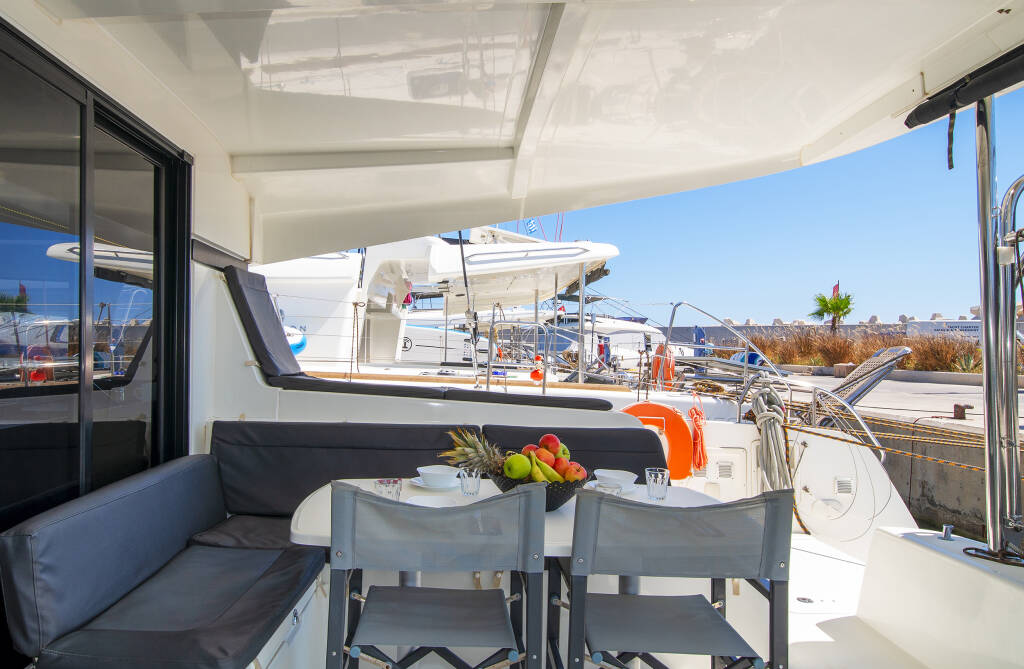 Katamaran Lagoon 42 Ionas