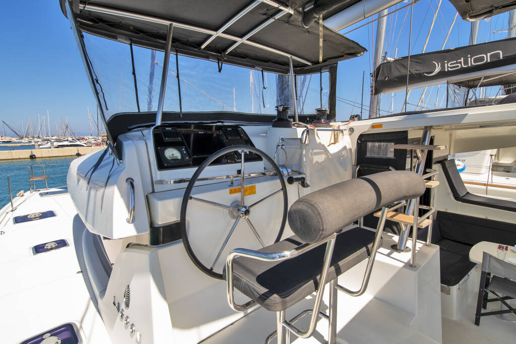 Katamaran Lagoon 42 Ionas