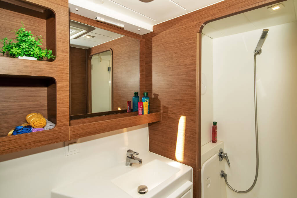 Katamaran Lagoon 42 Ionas