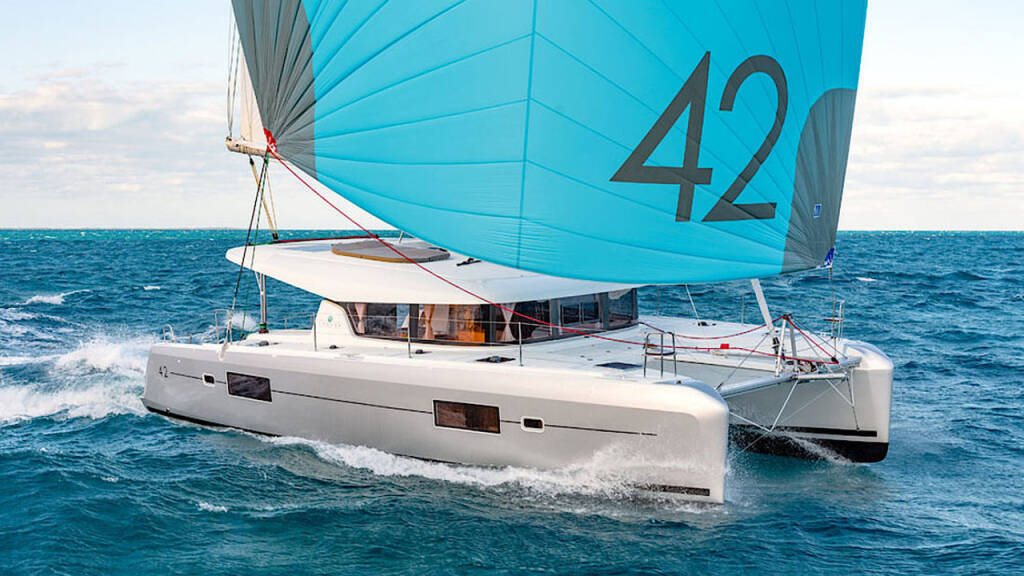 Catamaran Lagoon 42 Moonlight