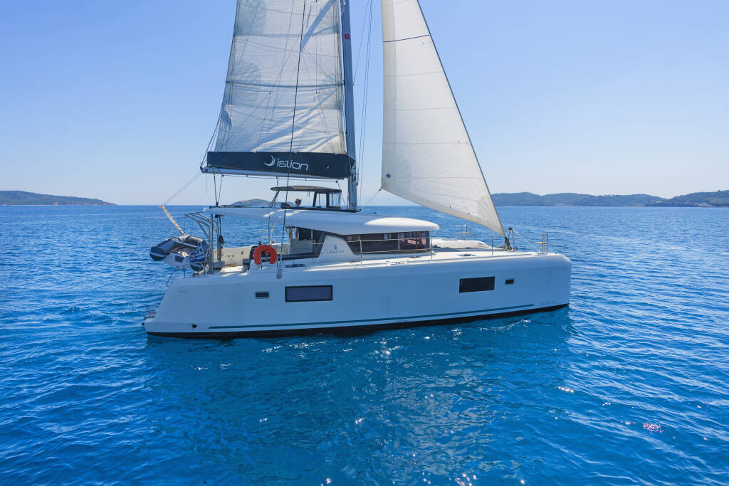 Catamaran Lagoon 42 Marou