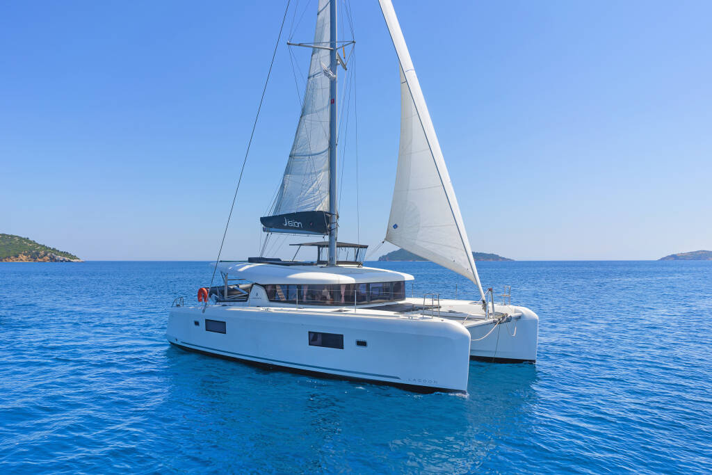 Catamaran Lagoon 42 Marou