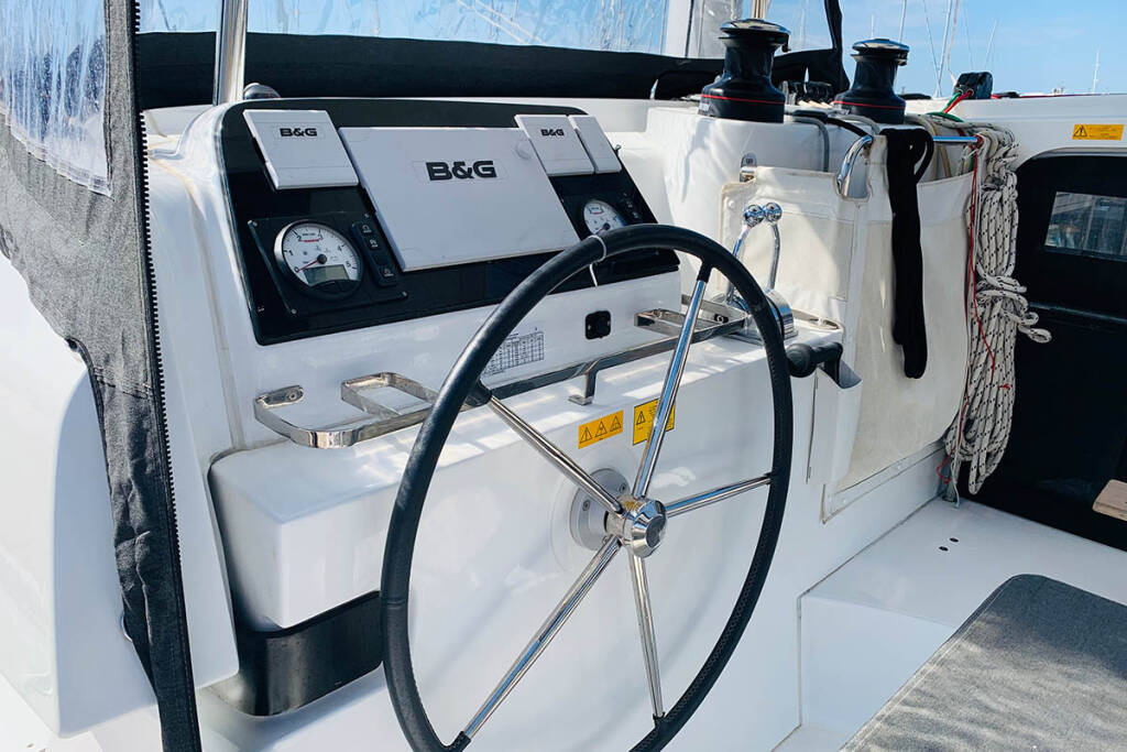 Catamaran Lagoon 42 Burguesinha