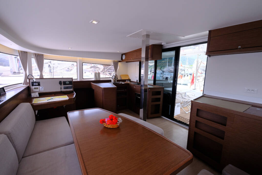 Catamaran Lagoon 42 Soffio