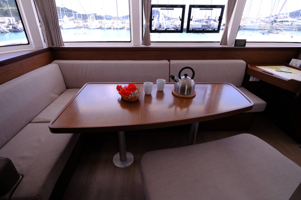 Catamaran Lagoon 42 Soffio