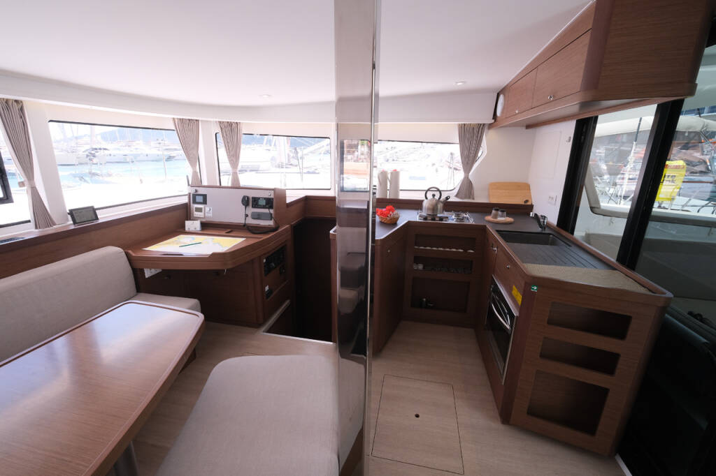 Catamaran Lagoon 42 Soffio