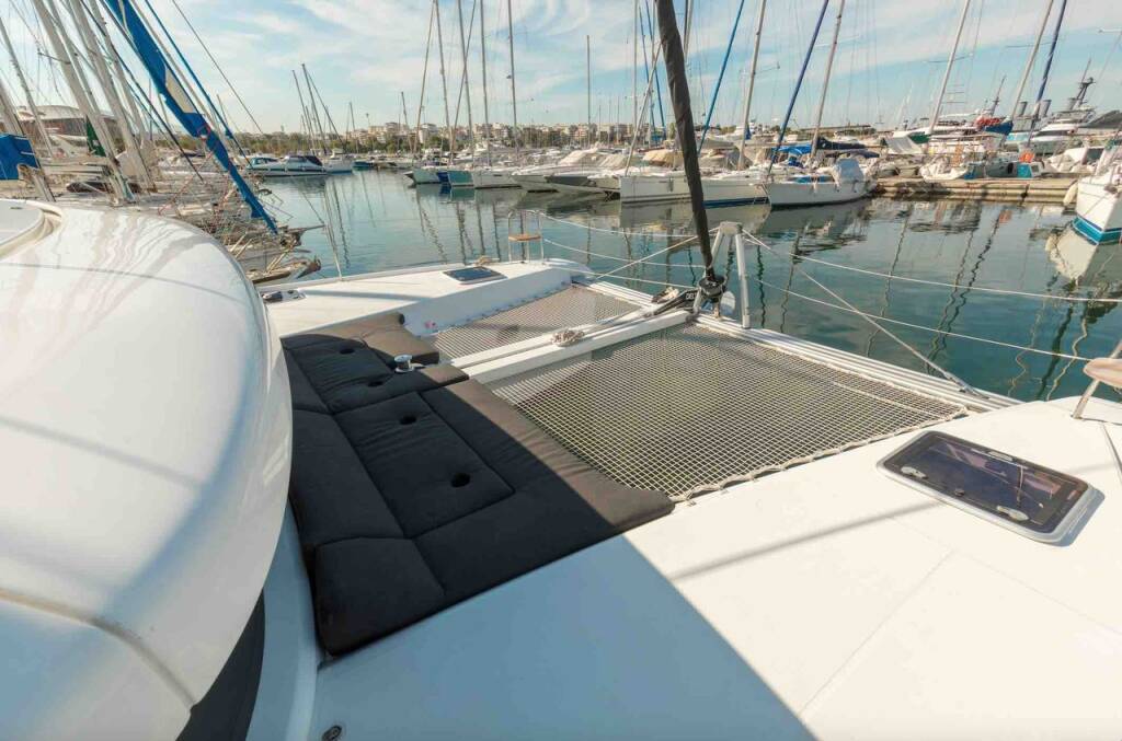 Catamaran Lagoon 42 Rosa Dei Venti