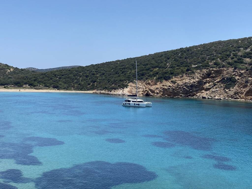 Catamaran Lagoon 42 Rosa Dei Venti