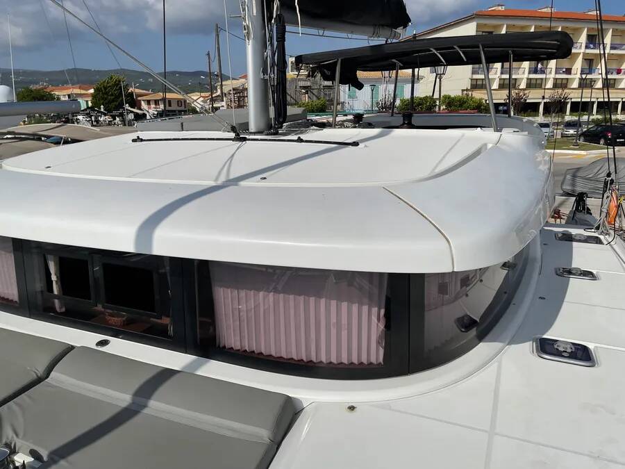 Catamaran Lagoon 42 Tethys