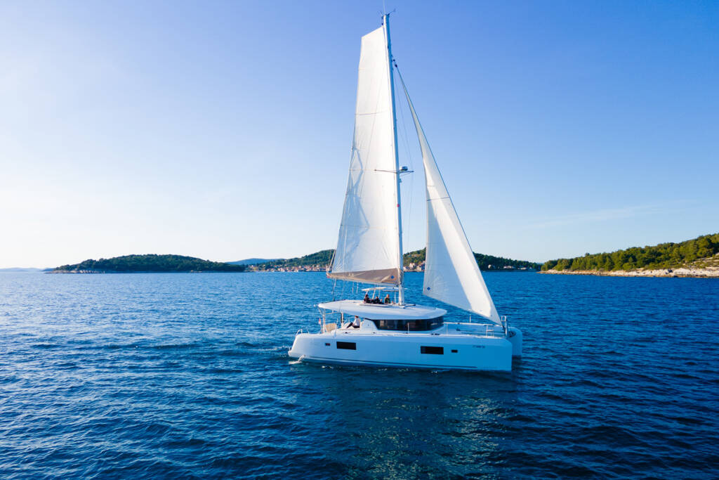 Catamaran Lagoon 42 Serenity