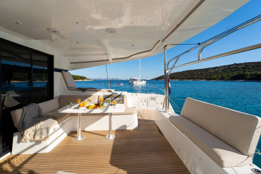 Catamaran Lagoon 42 Serenity