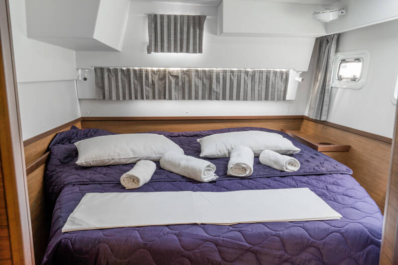 Katamaran Lagoon 42 Day One