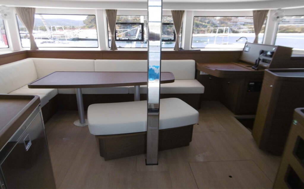 Catamaran Lagoon 42 LE Dellys