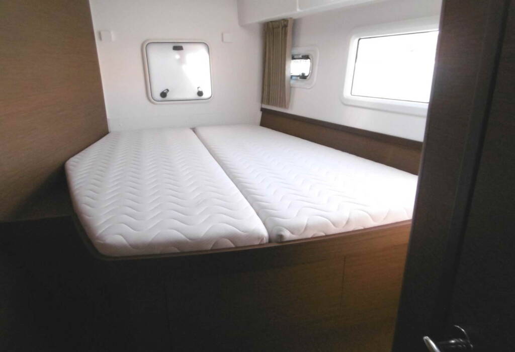 Catamaran Lagoon 42 LE Dellys