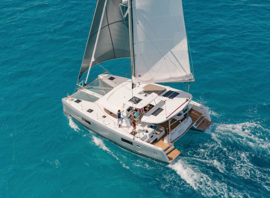 Katamaran Lagoon 42 