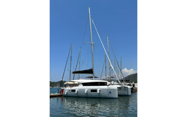 Lagoon 42 Sail Electra Orhaniye