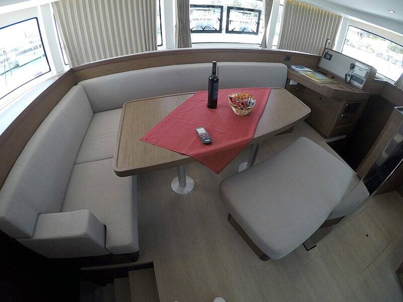 Catamaran Lagoon 42 Abba