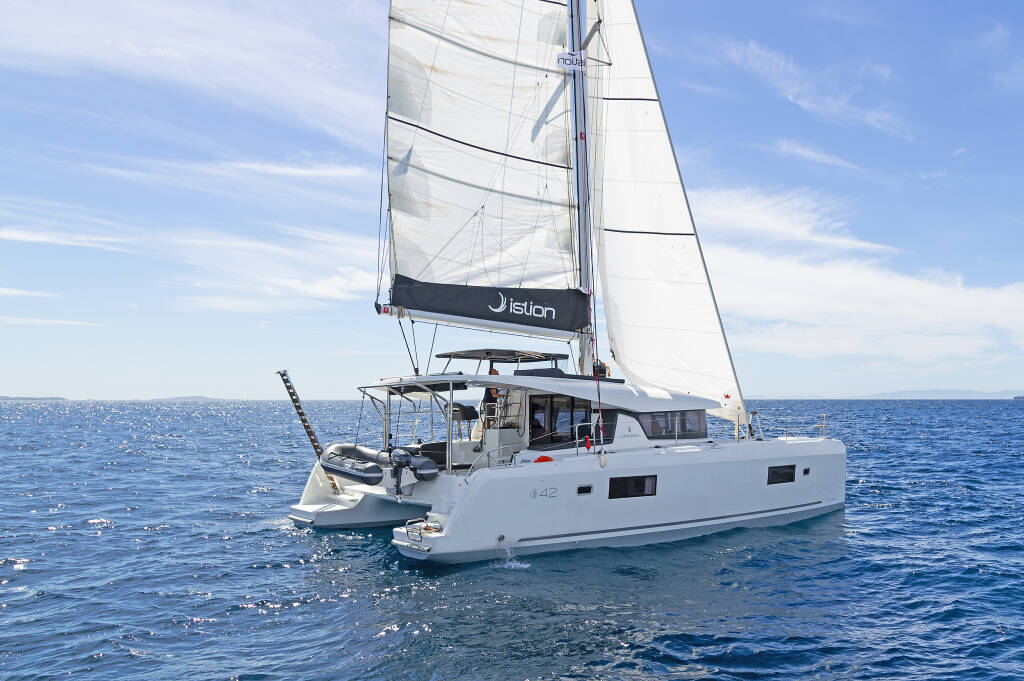 Catamaran Lagoon 42 Eternity