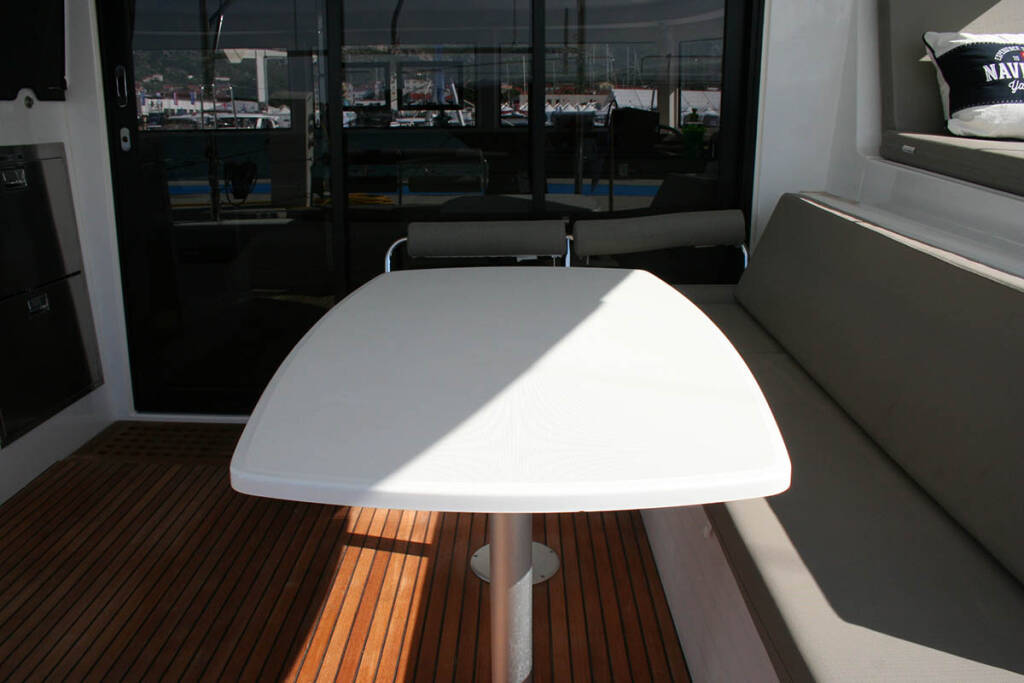 Catamaran Lagoon 42 Seaside dreams
