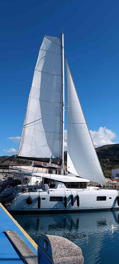 Catamaran Lagoon 42 Easy to love