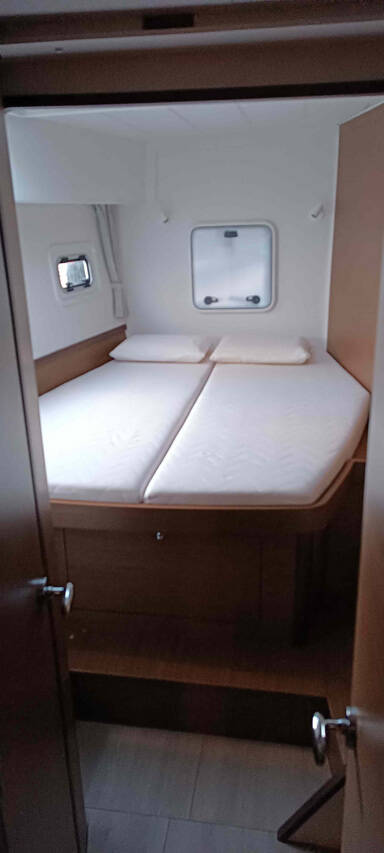 Catamaran Lagoon 42 Easy to love