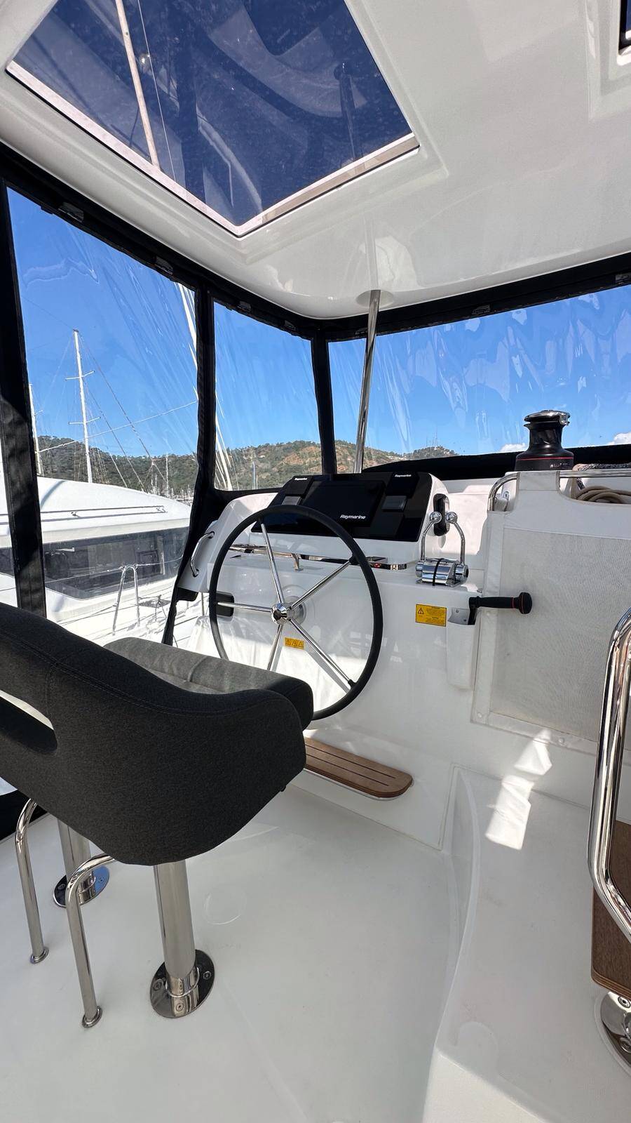 Katamaran Lagoon 42 Mare