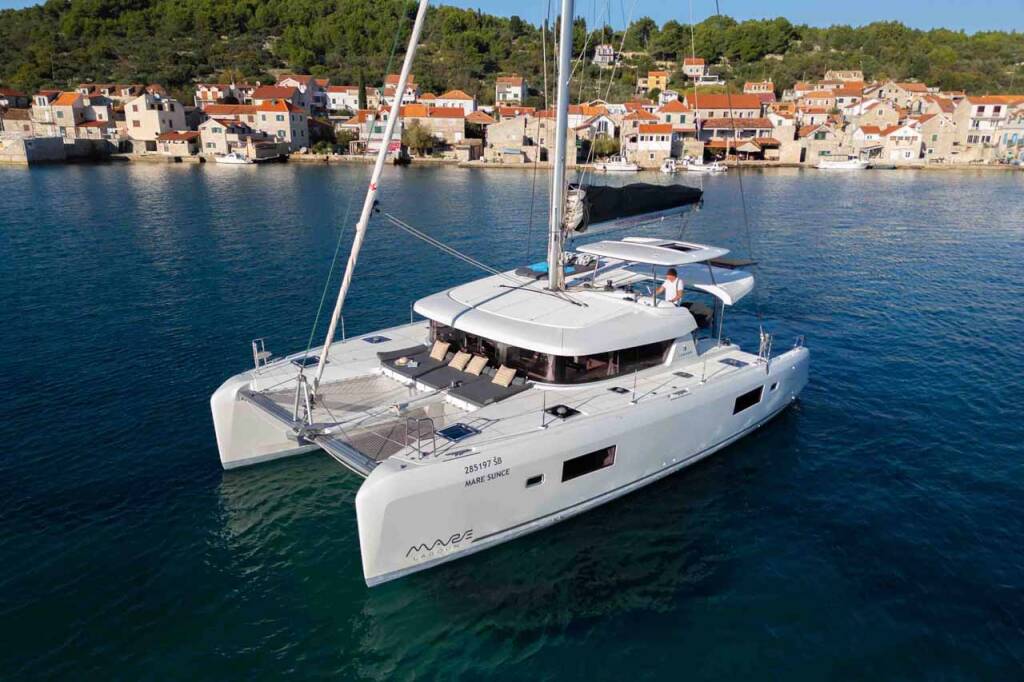 Katamaran Lagoon 42 Mare Sunce