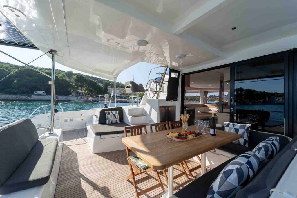 Katamaran Lagoon 42 Mare Sunce