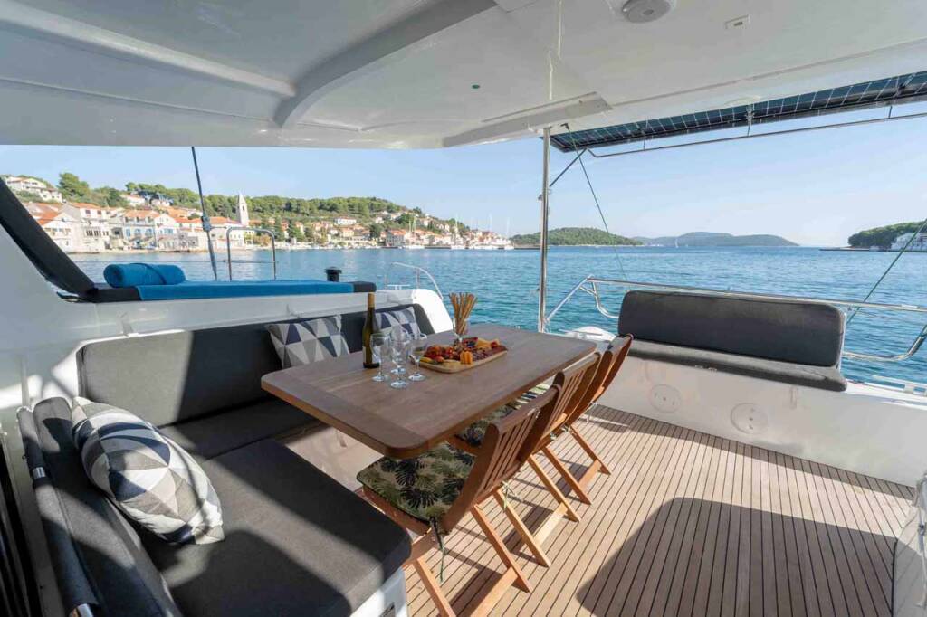 Katamaran Lagoon 42 Mare Sunce