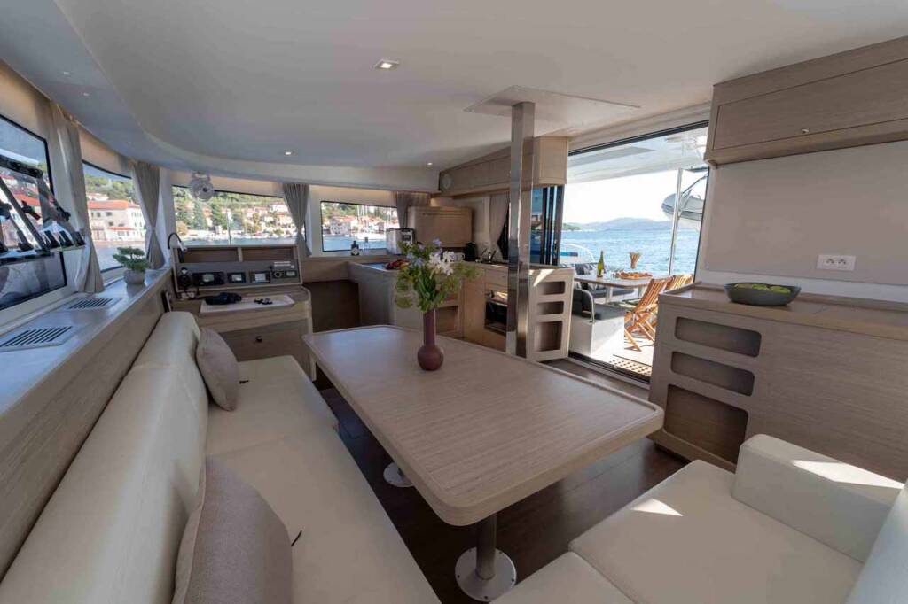 Katamaran Lagoon 42 Mare Sunce