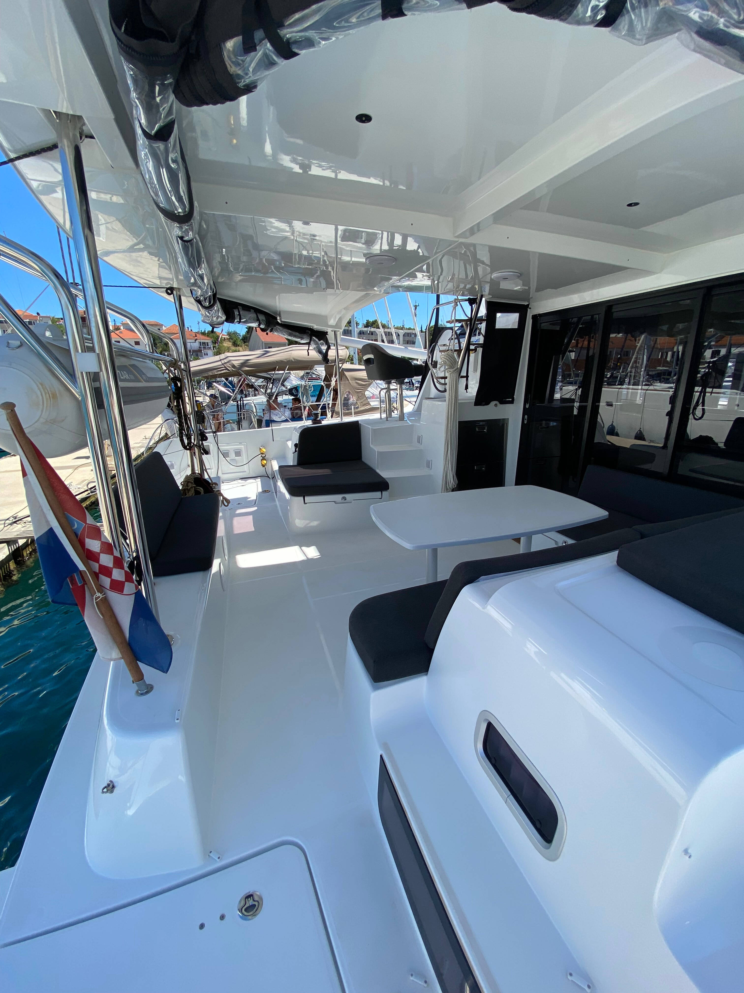 Catamaran Lagoon 42 Hanselli