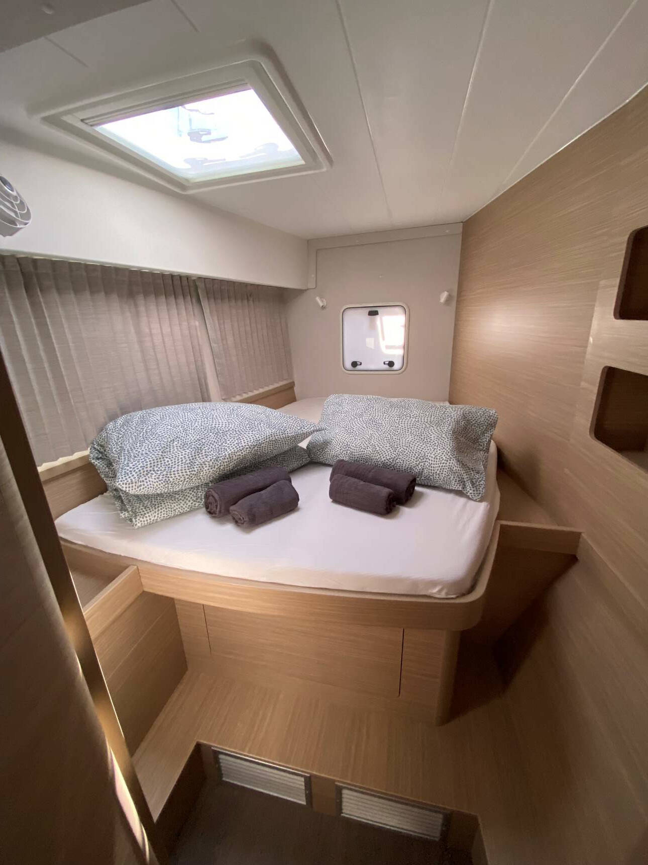 Catamaran Lagoon 42 Hanselli