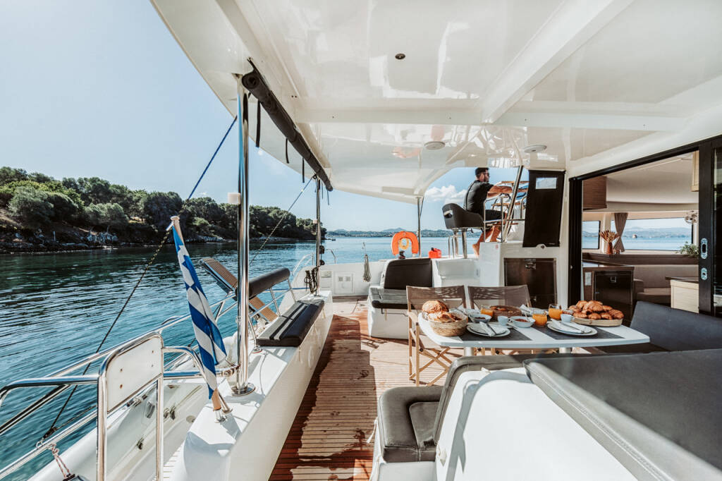 Catamaran Lagoon 42 IO
