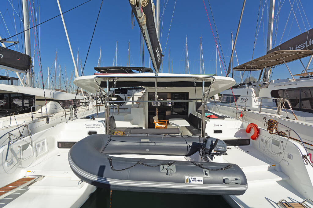 Catamaran Lagoon 42 Dream Waters