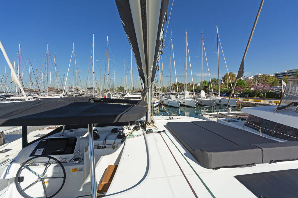Catamaran Lagoon 42 Dream Waters