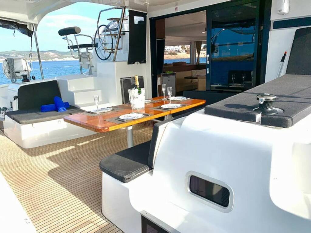 Catamaran Lagoon 42 Pascal