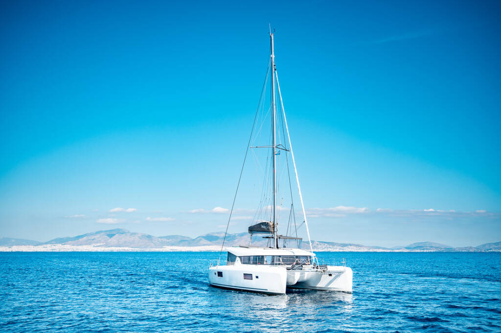 Lagoon 42 Beauty L Athens, Alimos marina