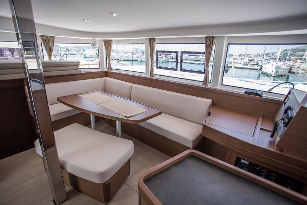Catamaran Lagoon 42 Svea of Sweden 