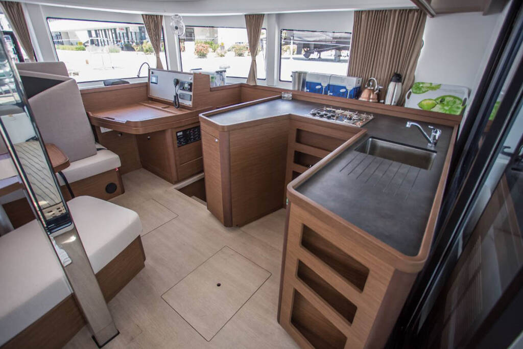 Catamaran Lagoon 42 Svea of Sweden 