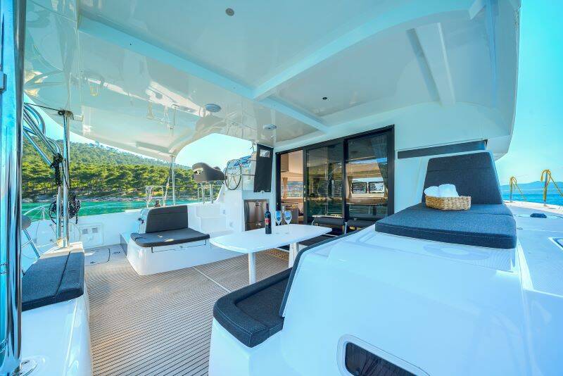 Catamaran Lagoon 42 Brattia
