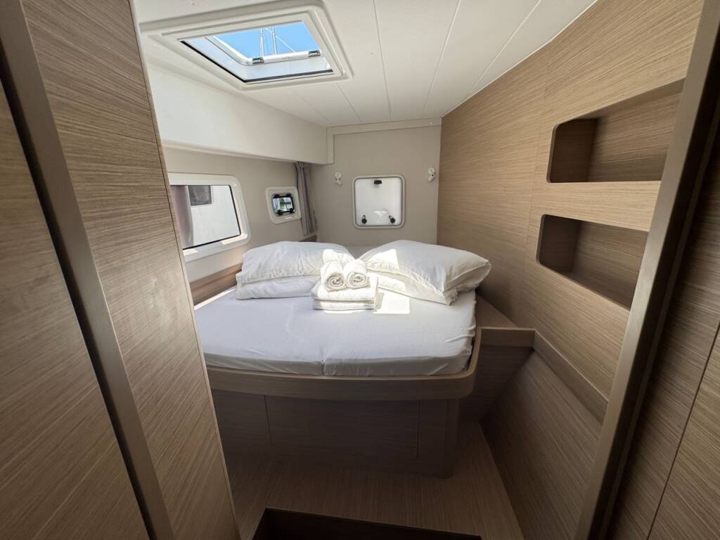 Catamaran Lagoon 42 Valmy - 1625/2025