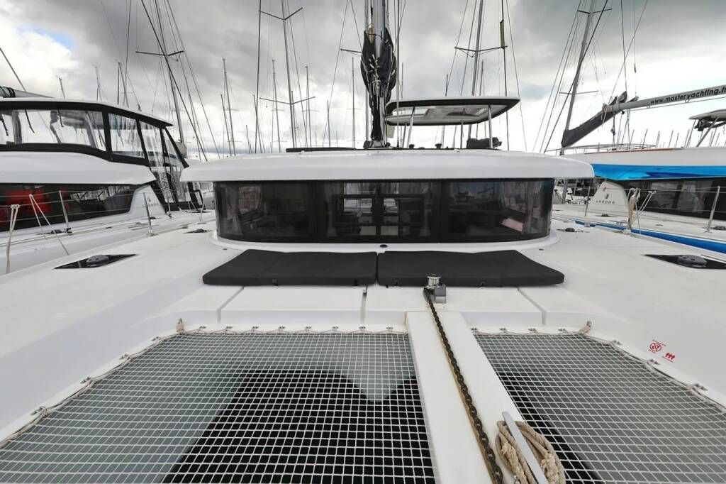 Catamaran Lagoon 42 Lila