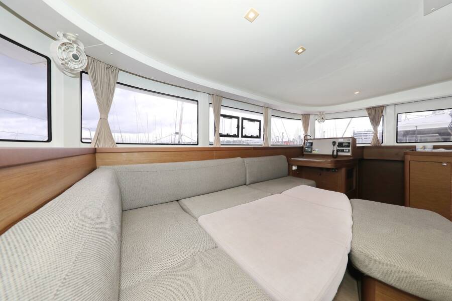 Catamaran Lagoon 42 Ice Cat