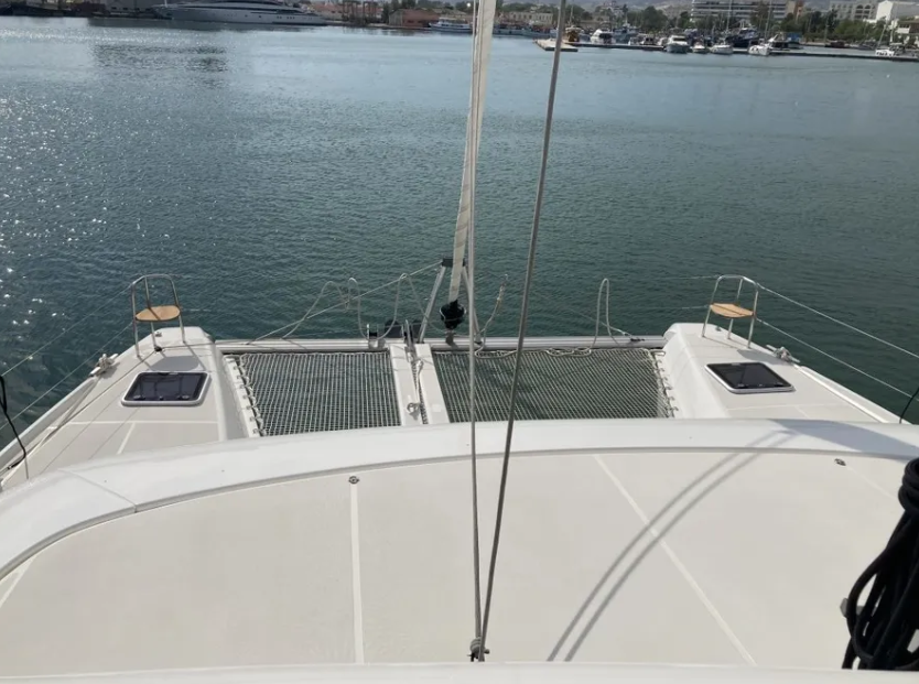 Catamaran Lagoon 42 Silence