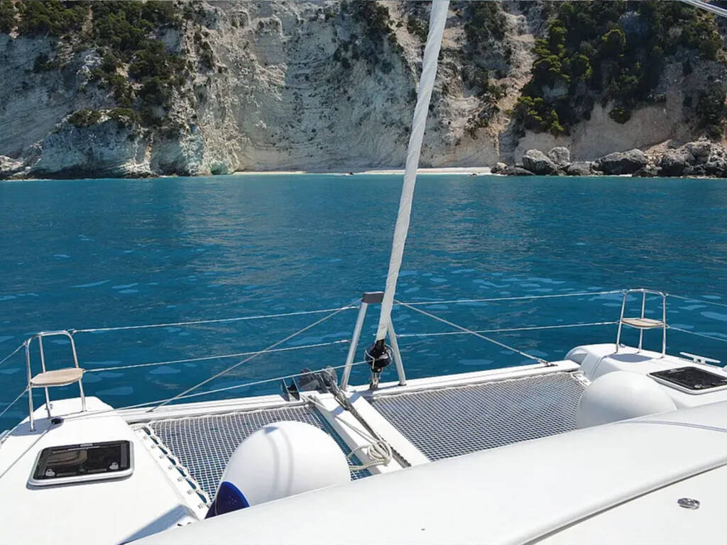 Catamaran Lagoon 42 Fantasea