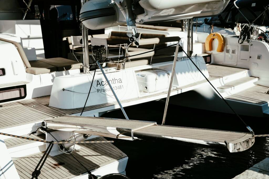 Catamaran Lagoon 42 Acantha