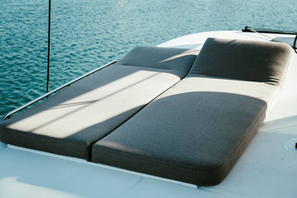 Catamaran Lagoon 42 Acantha