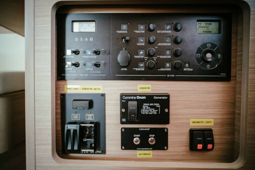 Catamaran Lagoon 42 Acantha