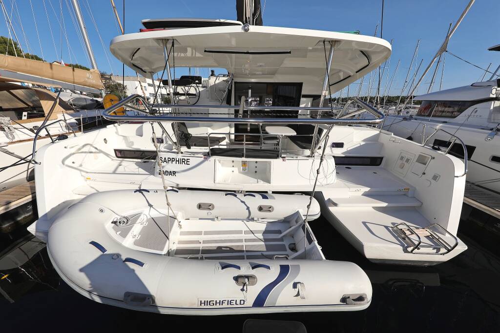 Catamaran Lagoon 42 Sapphire
